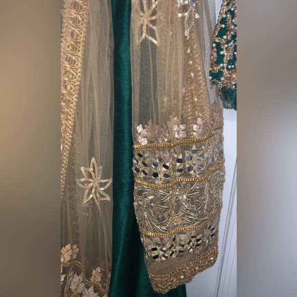 Custom made Mehndi Event Outfit - Size Medium - Picture 8 of 13